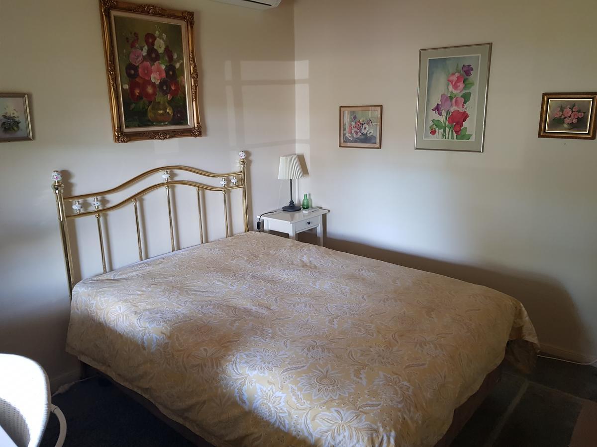 אובורן Amy'S House Bed & Breakfast מראה חיצוני תמונה